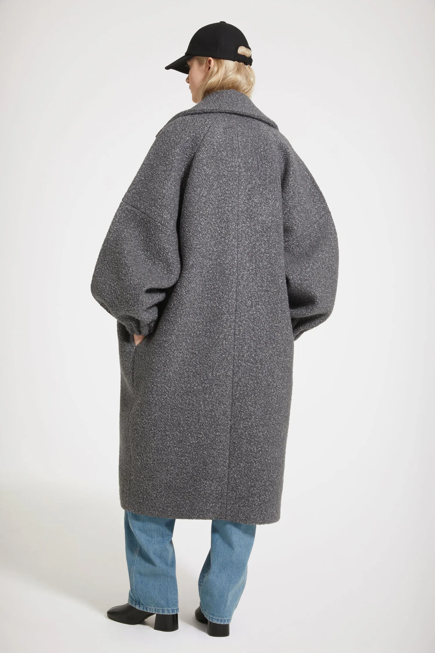 Cocoon coat in wool-blend bouclé