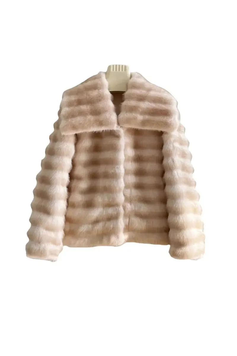 Cropped Faux Fur Chinchilla Coat with Oversized Collar