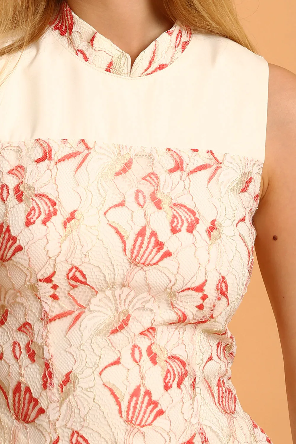 Felicia Lace Cheongsam in Soft Pink