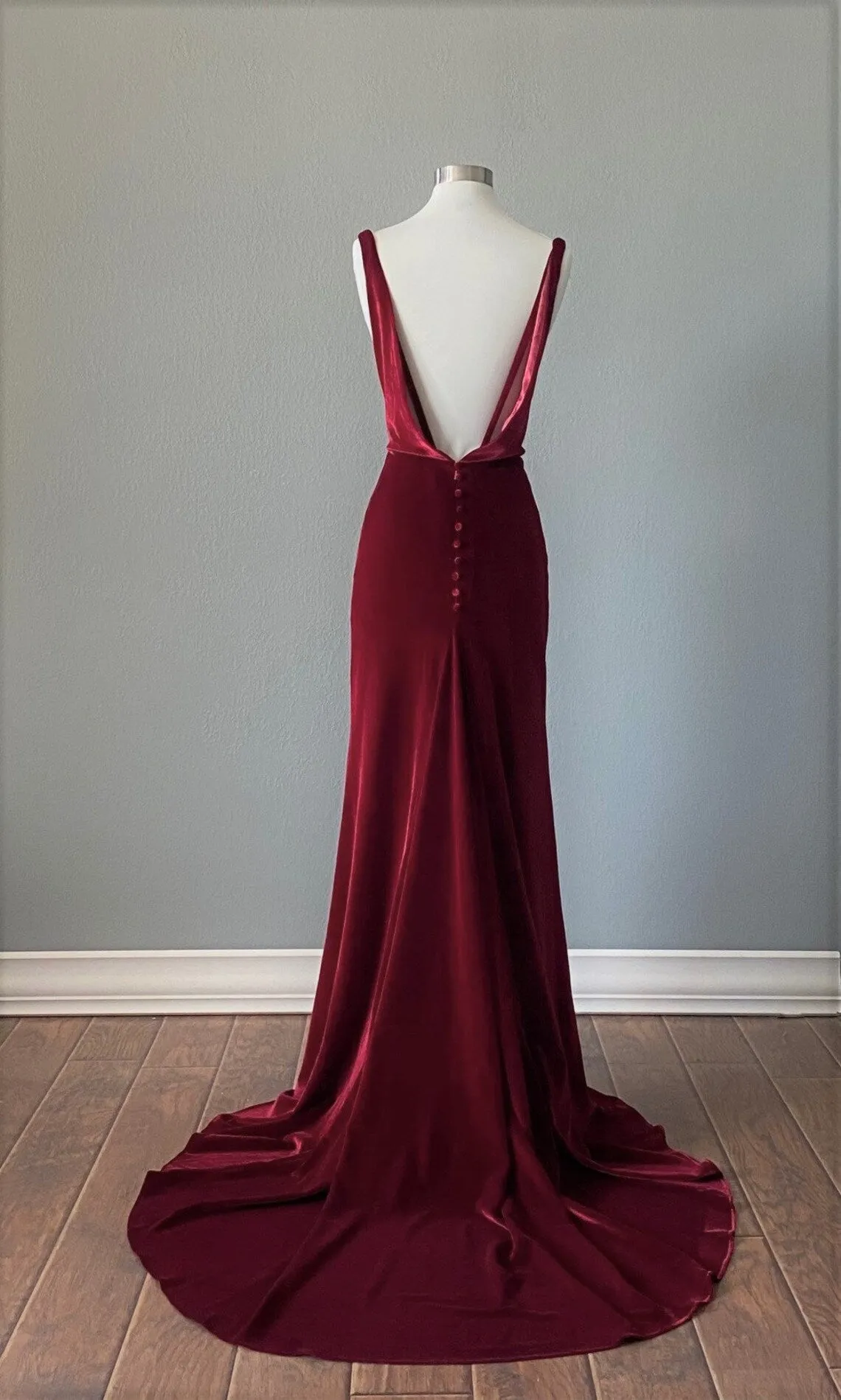 Fitted Burgundy Velvet Evening Dress