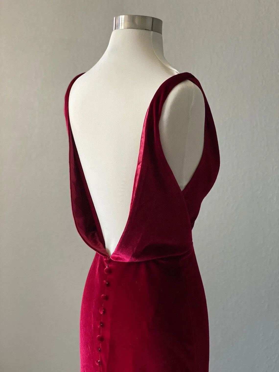 Fitted Burgundy Velvet Evening Dress
