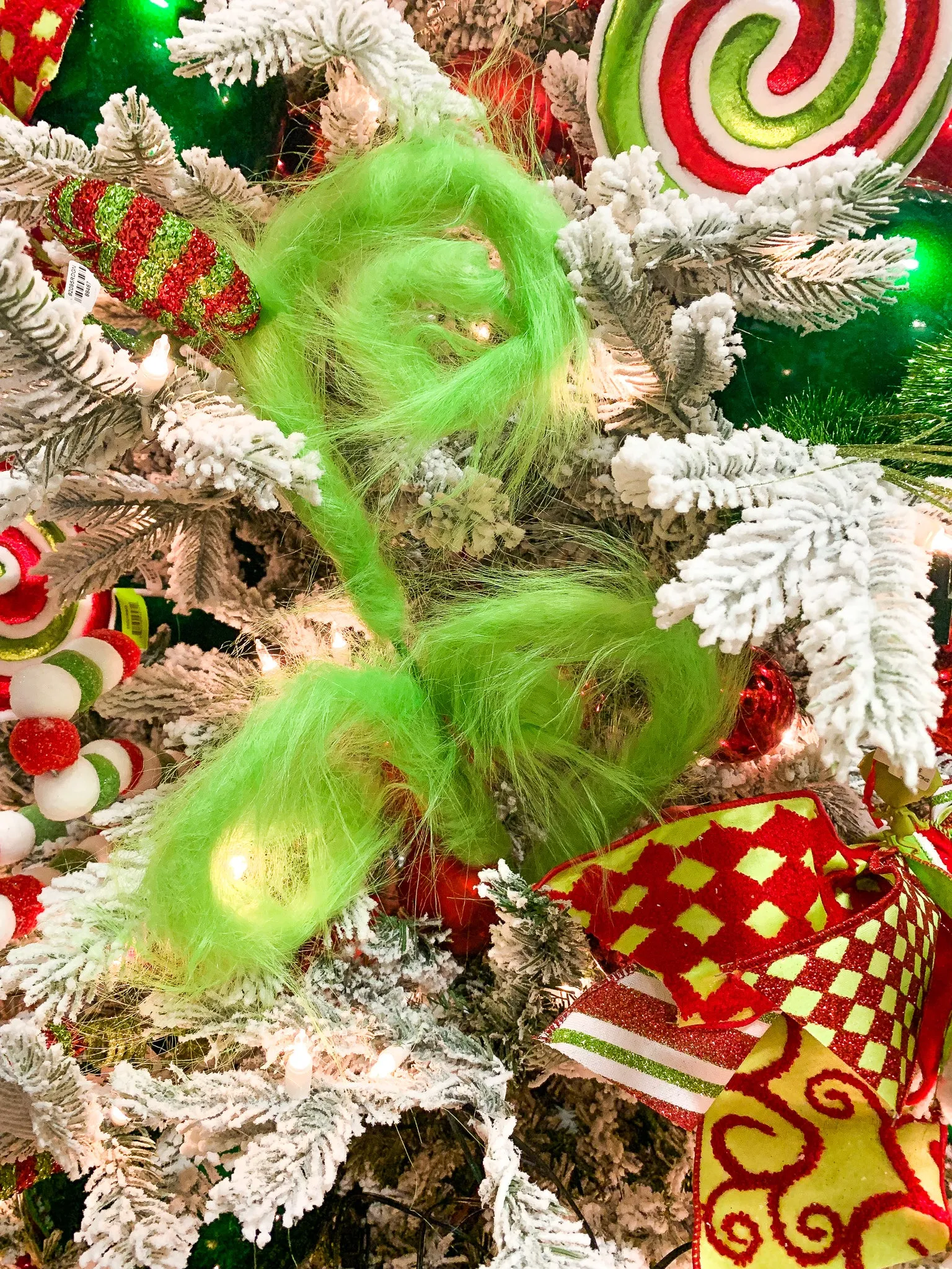 Furry Spiral Curly Pick, Lime