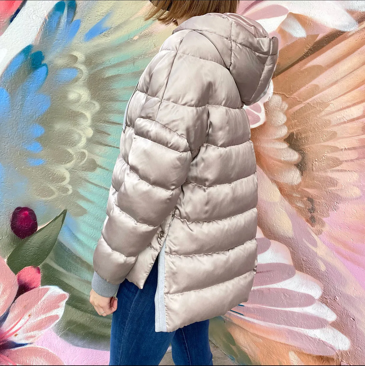 Herno Resort Down Puffer Jacket with High Low Hem - IT42 / 6