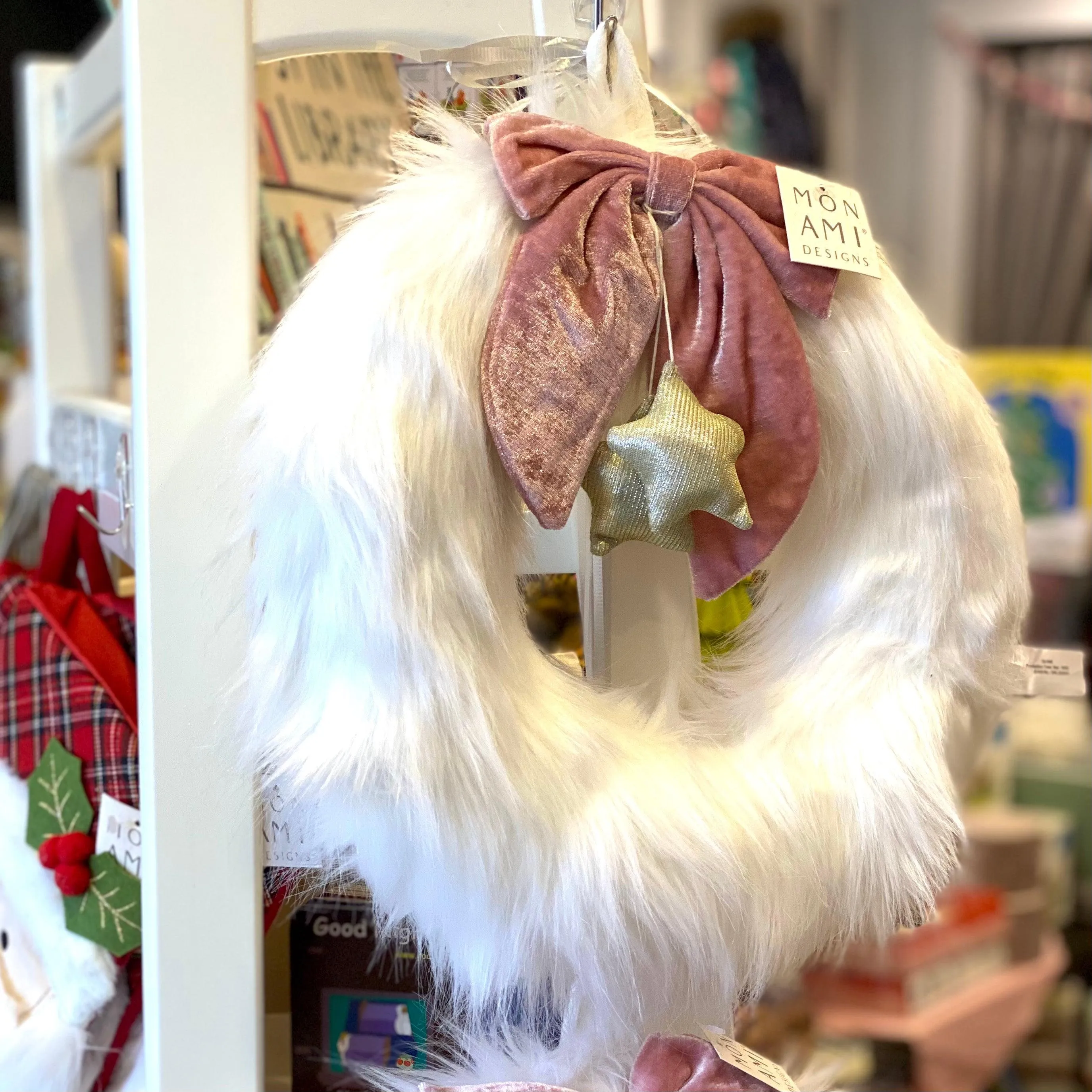 Holiday Plush Accessory for Doll | White Faux Fur Wreath | Mon Ami