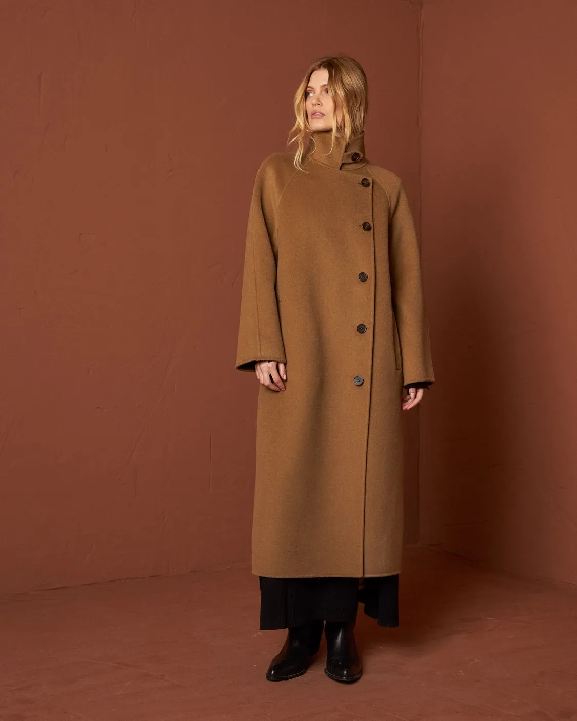 Indi & Cold | Abrigo Maxi Coat - Camel