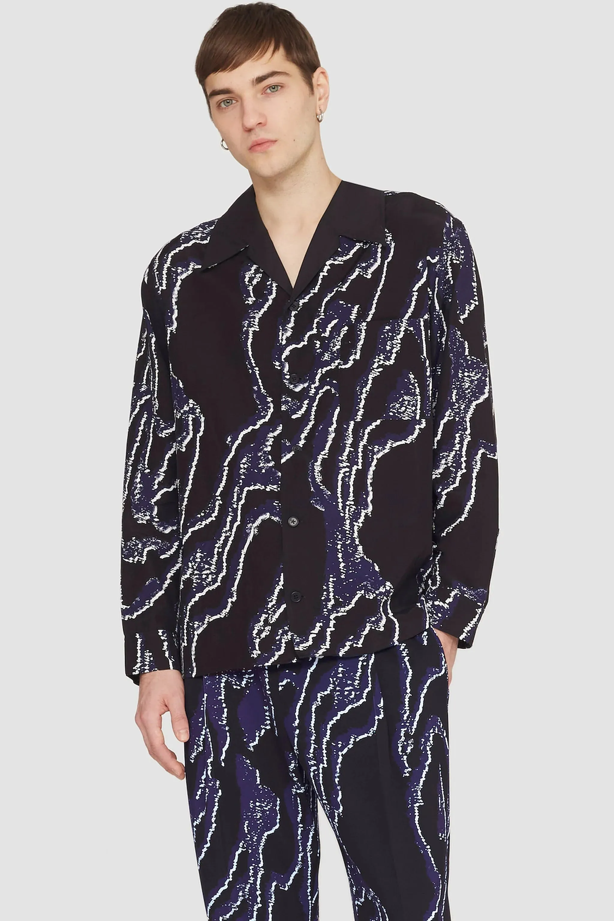 Long Sleeve Printed Convertible Collar Shirt