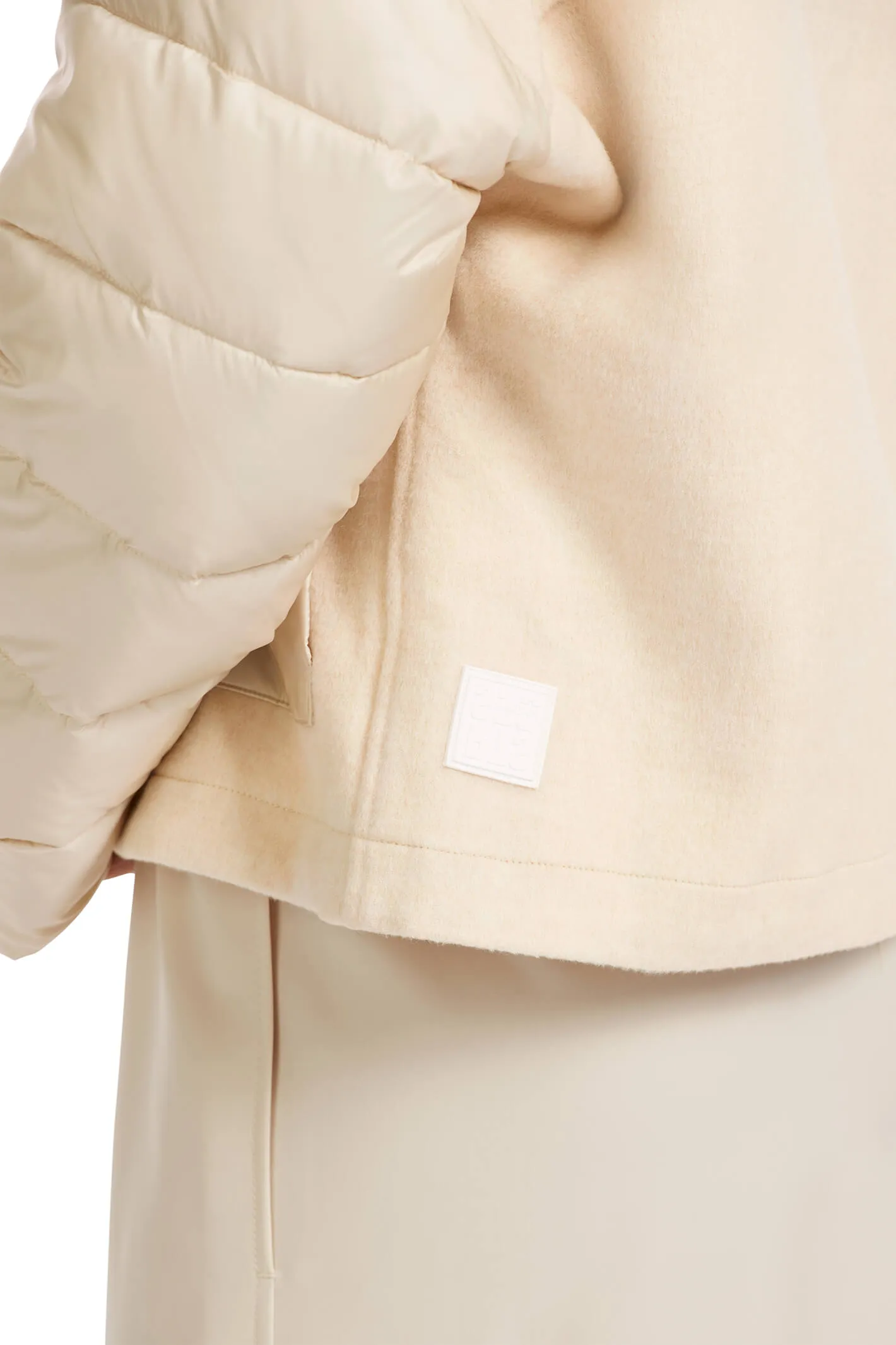 Marc Cain Sports VS 12.03 W31 610 Light Stone Jacket