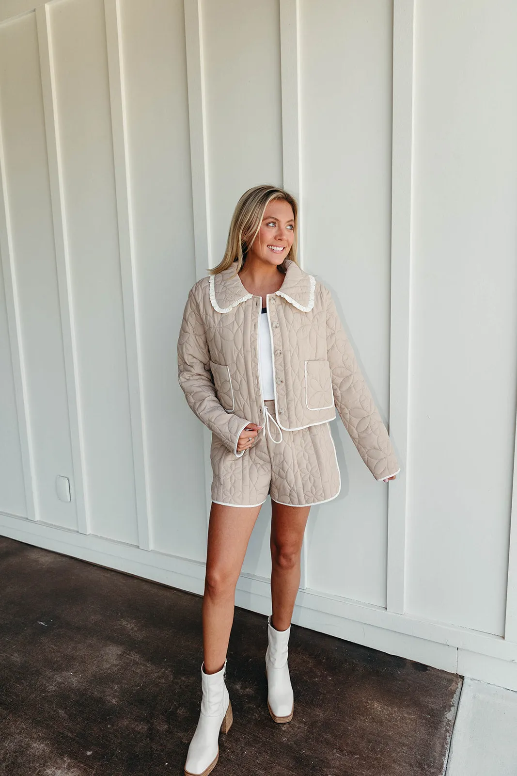 Question It Quilted Set - Mocha