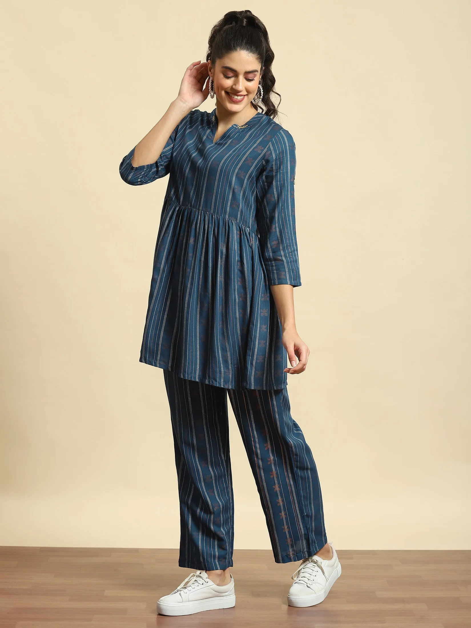 Women Blue Stripe Print Co-Ord Set