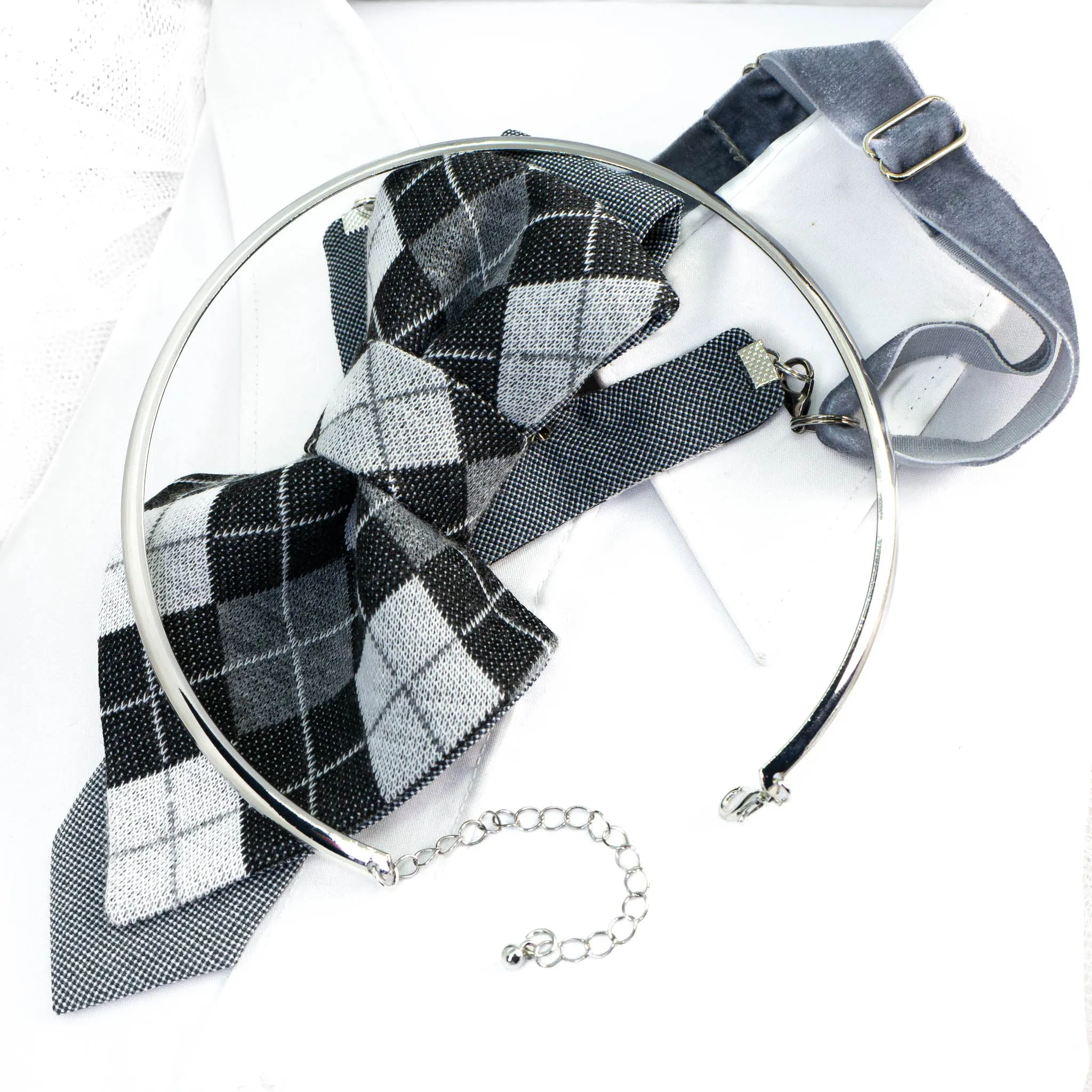 WOMEN'S NECKTIE "REMEMBRANCE"